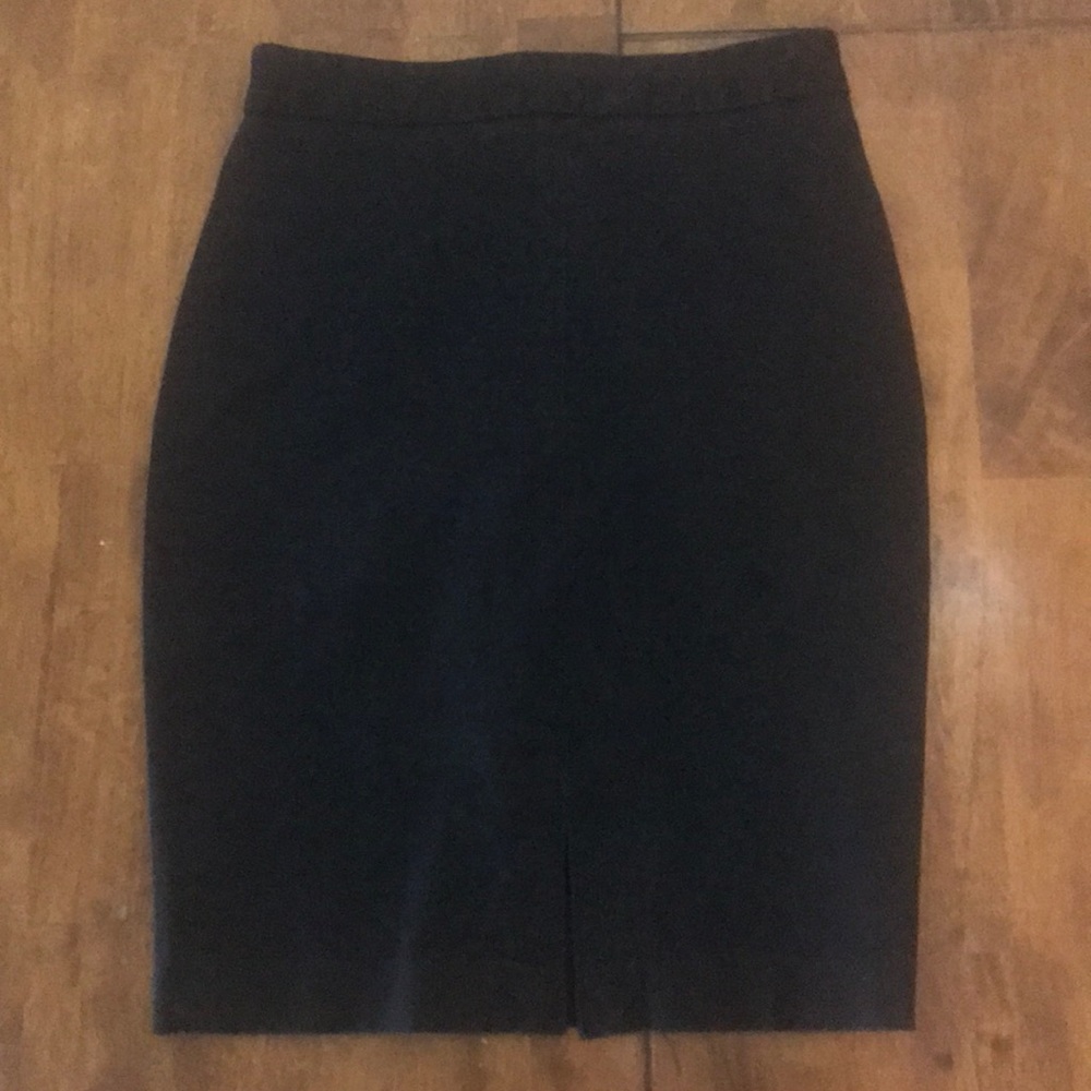 Banana Republic black skirt